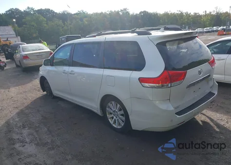 2011 Toyota Sienna Limited from USA, damaged, VIN 5TDDK3DC0BS016054